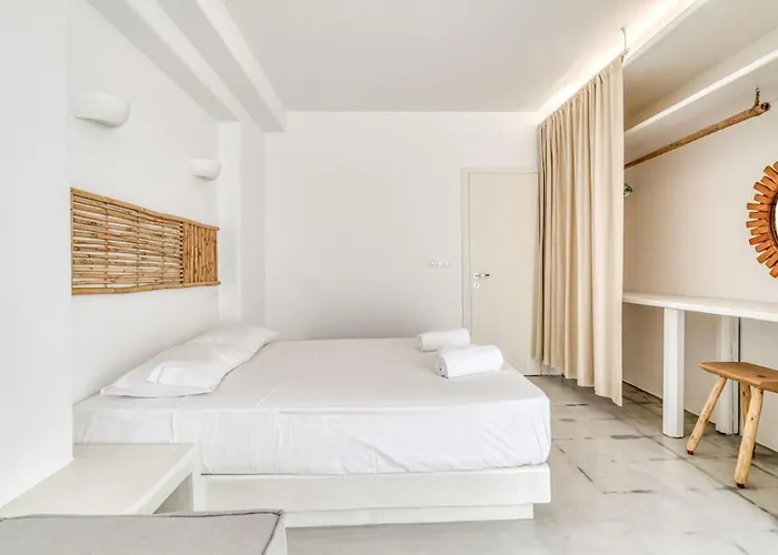 Casa Lina Large Apartment, Access Апартаменты Парос